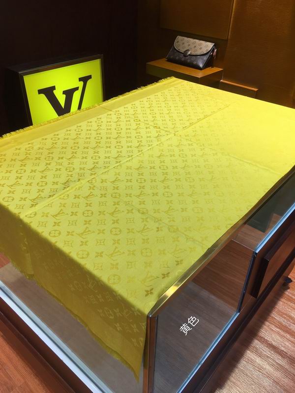 LV scarf 140X140cm 60%真丝40%羊毛 E (208)