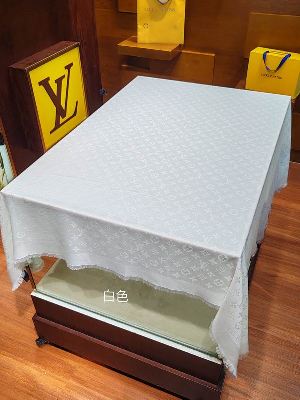 LV scarf 140X140cm 60%真丝40%羊毛 E (3)