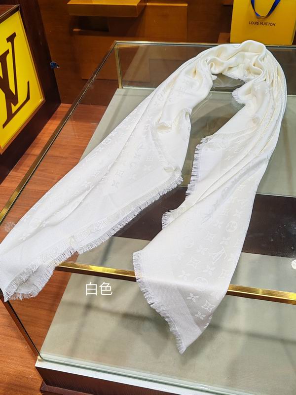 LV scarf 140X140cm 60%真丝40%羊毛 E (5)