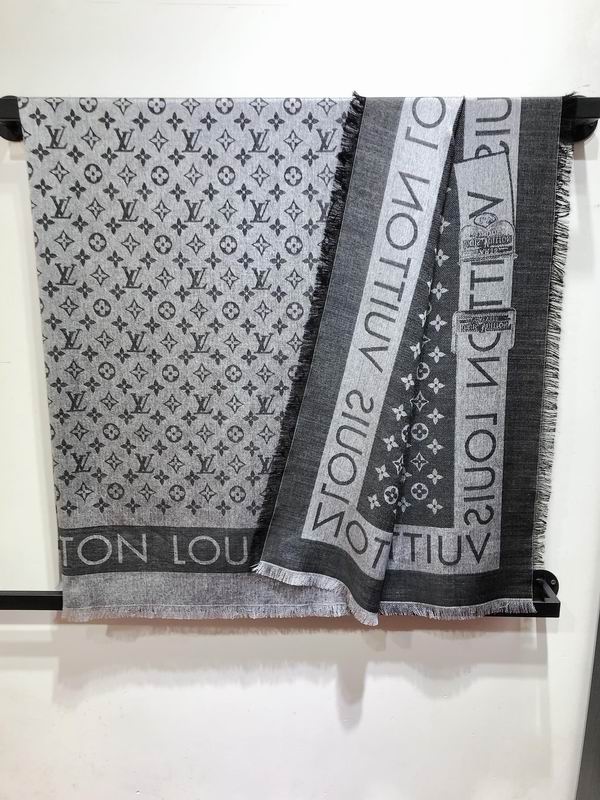 LV scarf 145X145cm 60%桑蚕丝 40%绵羊毛 E (10)