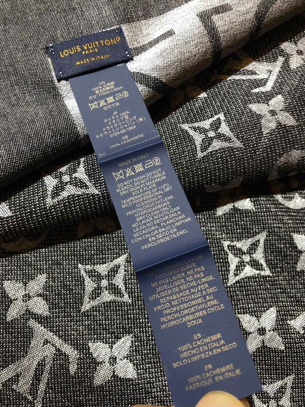 LV scarf 145X145cm 60%桑蚕丝 40%绵羊毛 E (11)
