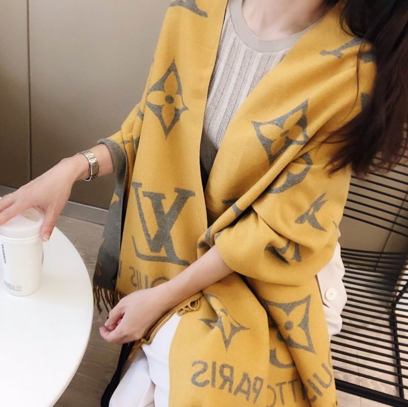 LV scarf 180X65cm E (13)
