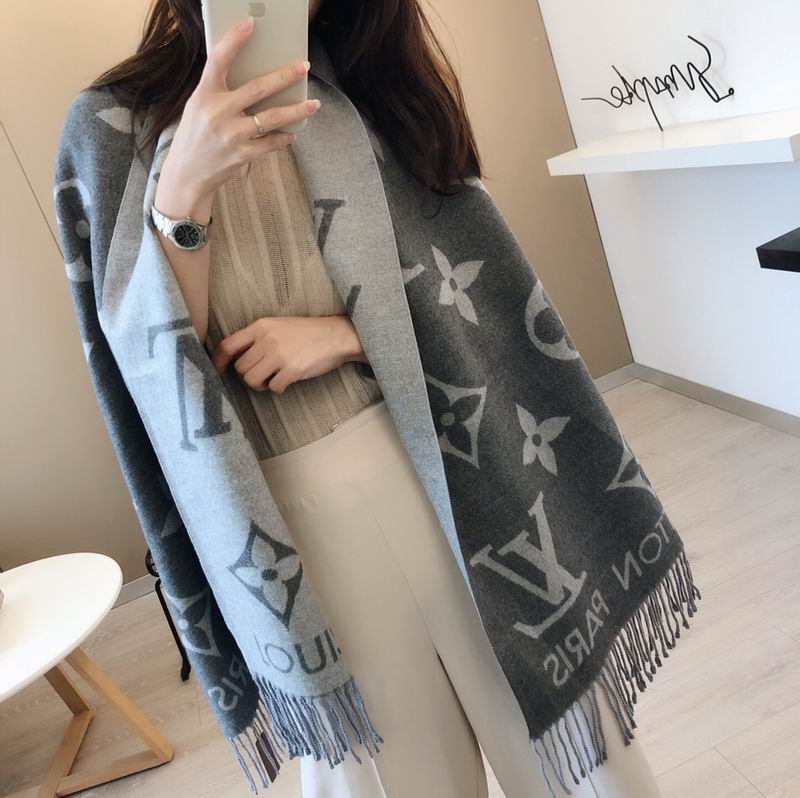 LV scarf 180X65cm E (16)
