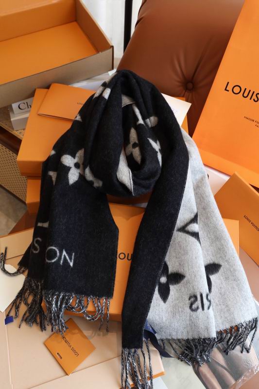 LV scarf 190X45cm 100%山羊绒 E (5)