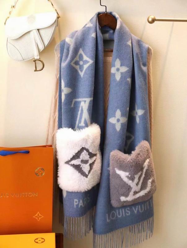LV scarf 190X46cm E (22)