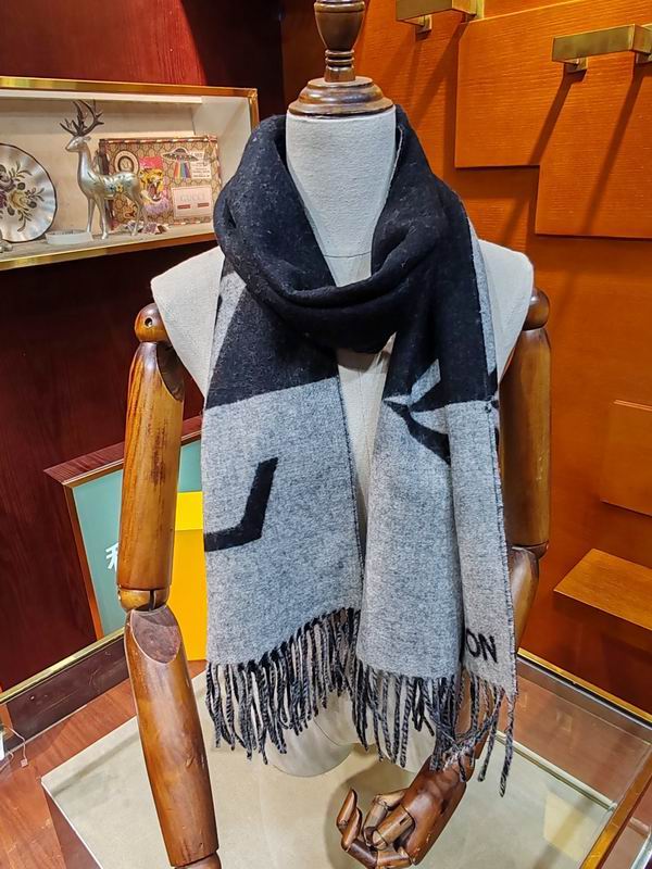 LV scarf 192X32.5cm 90%绵羊毛10%山羊绒 E (3)