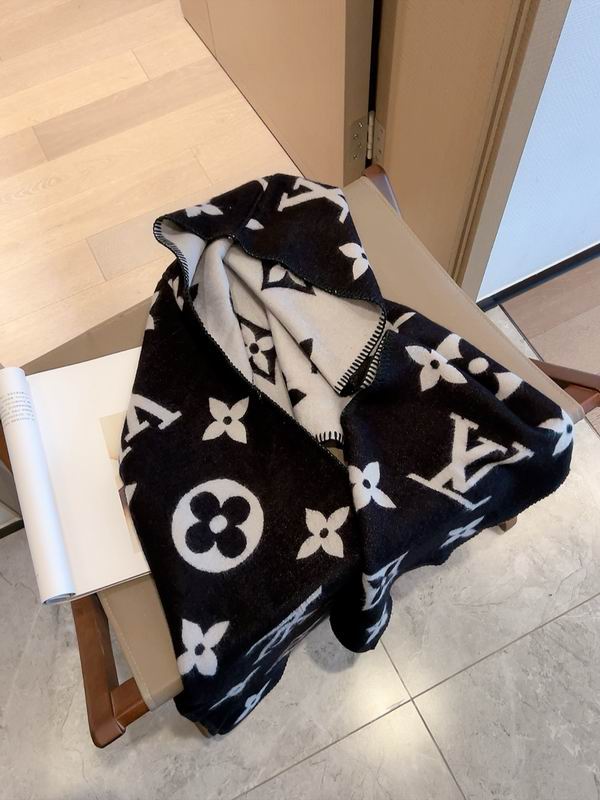 LV scarf 196X26cm E (3)