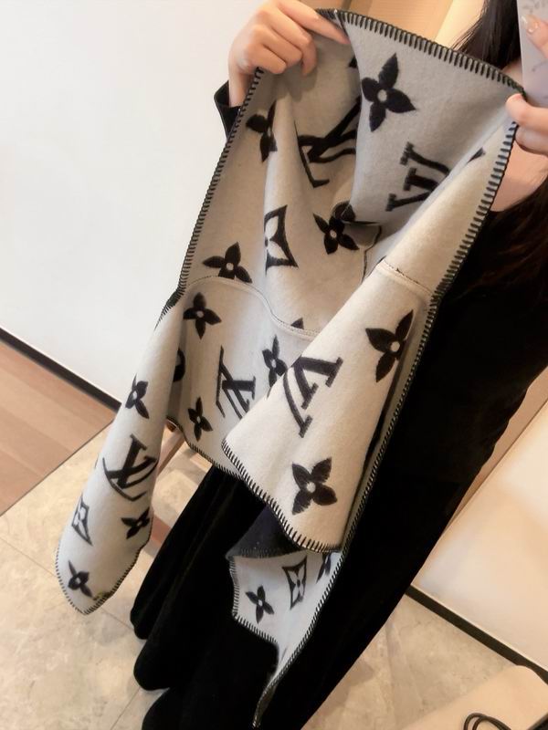 LV scarf 196X26cm E (5)