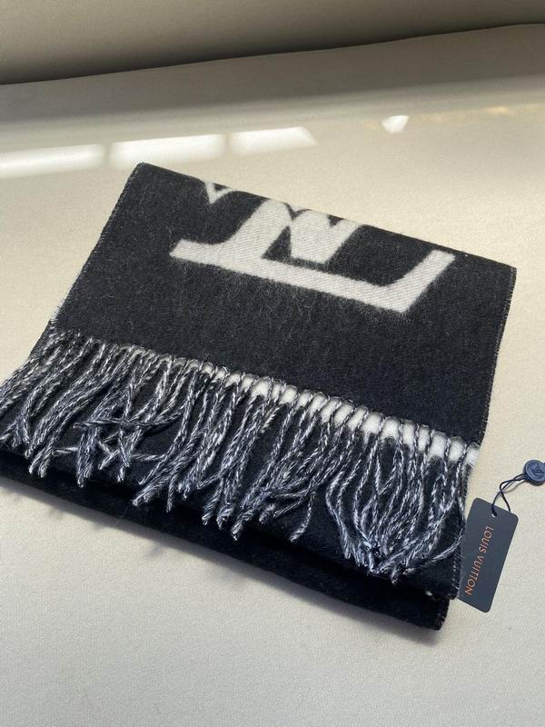 LV scarf 205X26cm E (10)