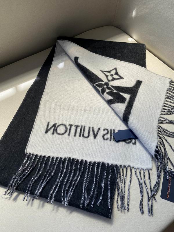 LV scarf 205X26cm E (12)
