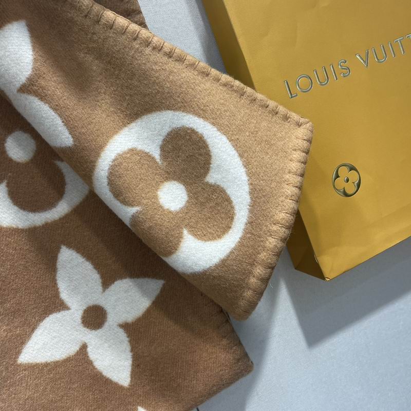 LV scarf 20X230cm E (23)