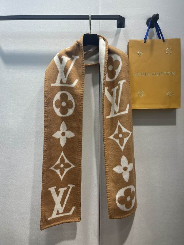 LV scarf 20X230cm E (24)