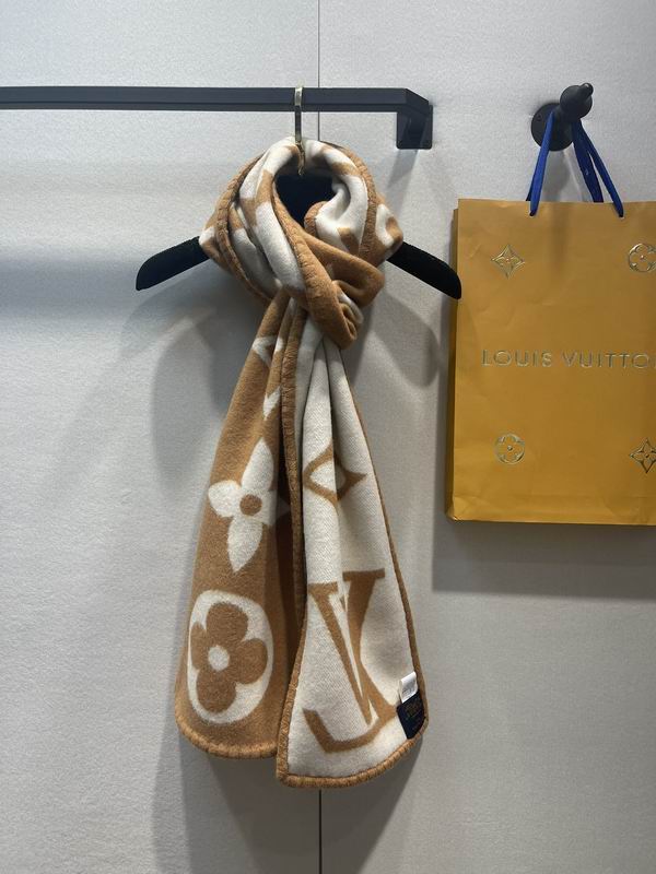 LV scarf 20X230cm E (26)