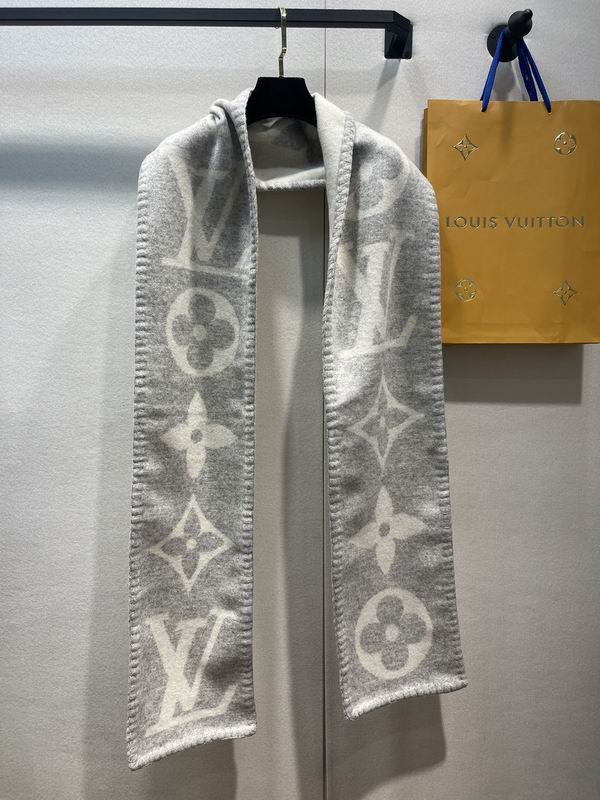 LV scarf 20X230cm E (32)