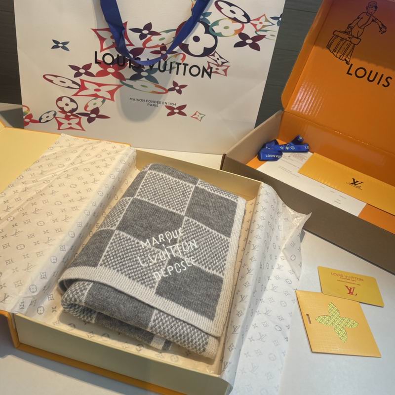 LV scarf 30X180cm 100%绵羊毛 E (15)