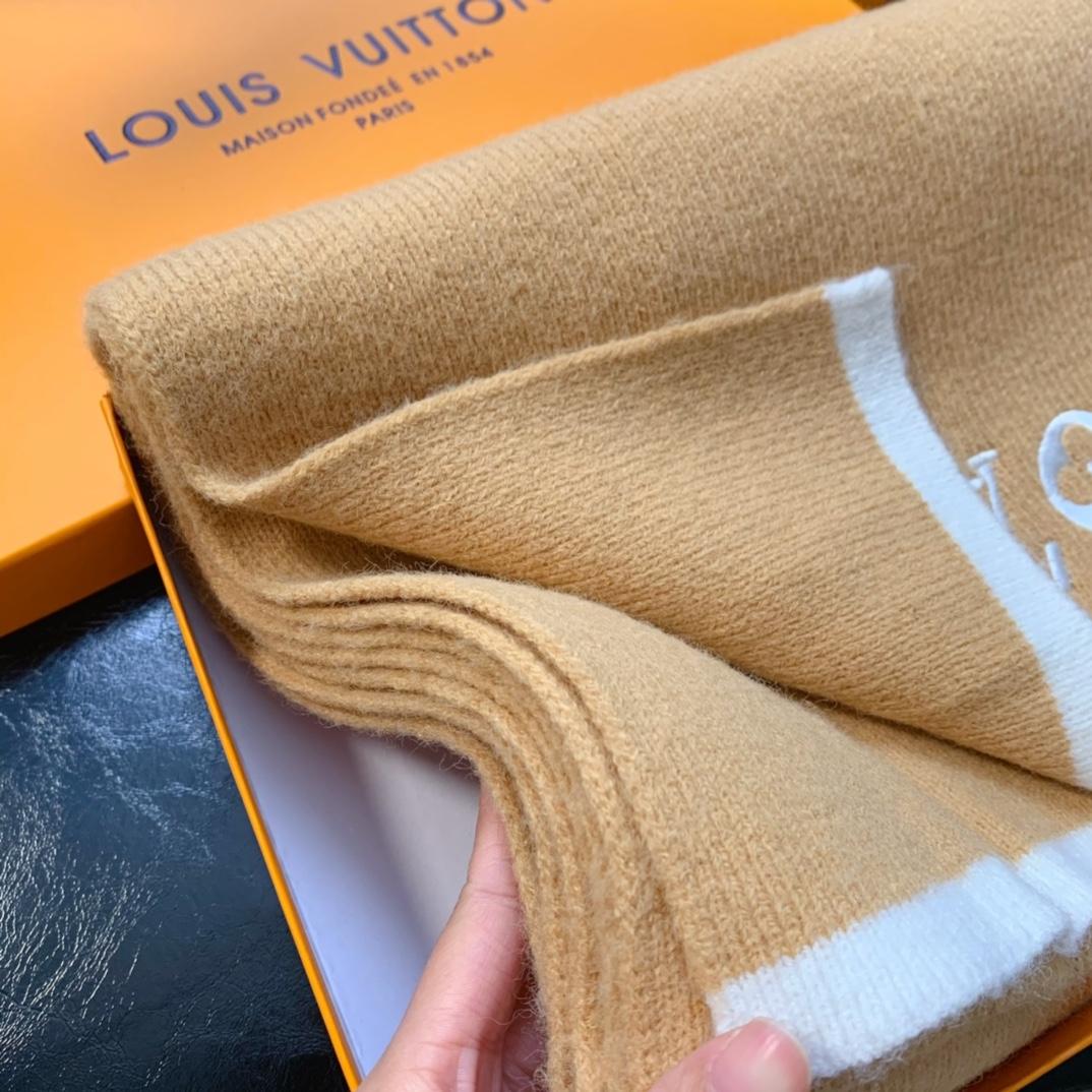 LV scarf 34X190cm 100%羊绒 E (10)