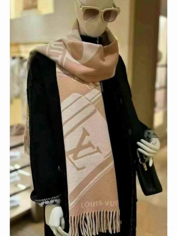 LV scarf 34X220cm 90%绵羊毛 9%山羊绒 1%桑蚕丝 E (10)