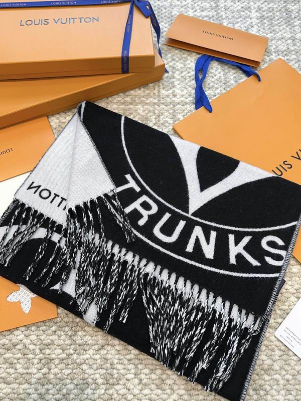 LV scarf 34X220cm 90%绵羊毛 9%山羊绒 1%桑蚕丝 E (2)