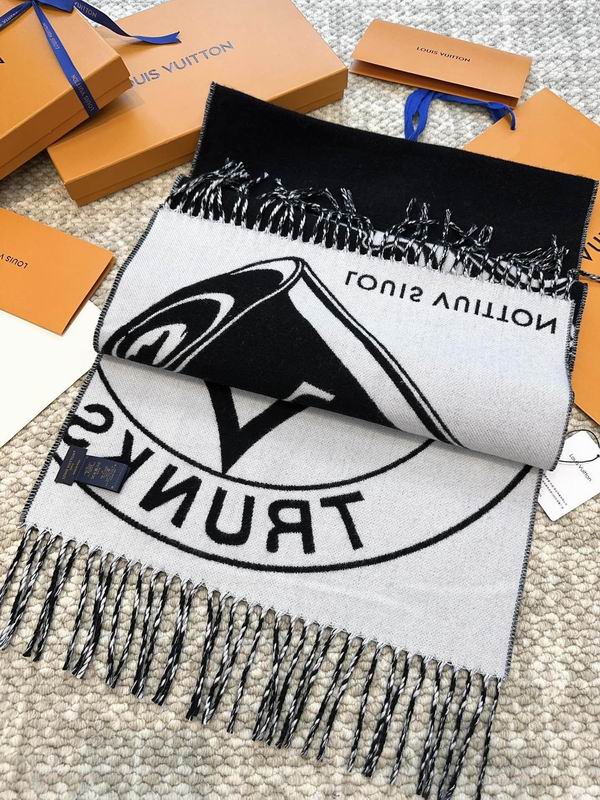 LV scarf 34X220cm 90%绵羊毛 9%山羊绒 1%桑蚕丝 E (6)