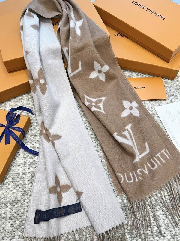 LV scarf 45X190cm(含须长) 100%山羊绒 E (21)
