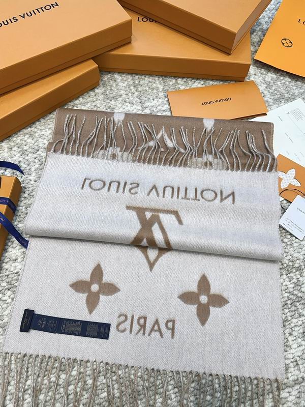 LV scarf 45X190cm(含须长) 100%山羊绒 E (22)