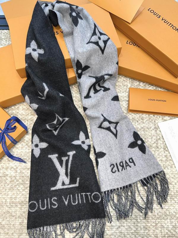 LV scarf 45X190cm(含须长) 100%山羊绒 E (30)