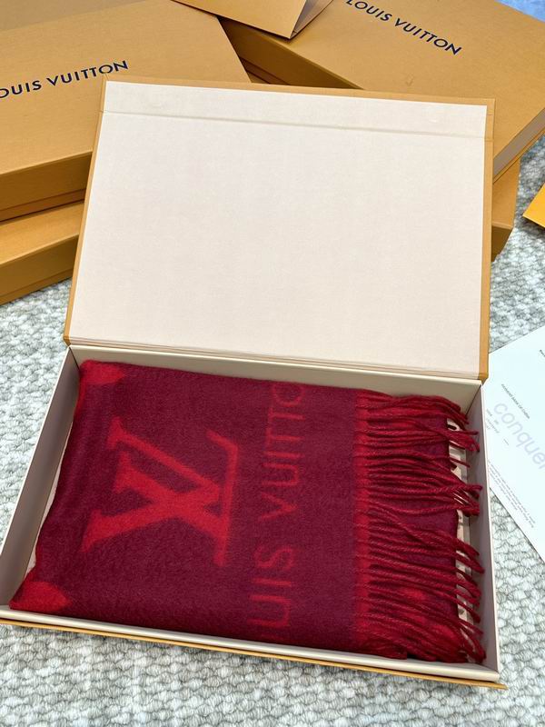 LV scarf 45X190cm(含须长) 100%山羊绒 E (41)