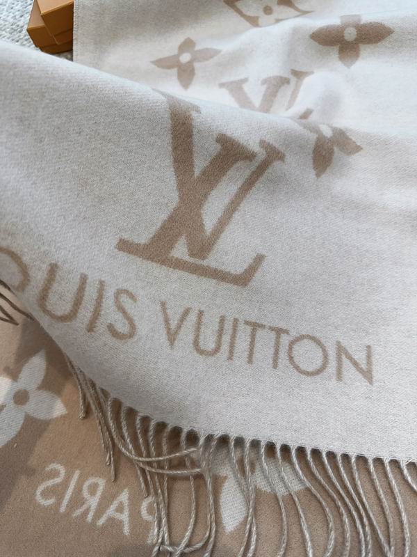 LV scarf 45X190cm(含须长) 100%山羊绒 E (49)