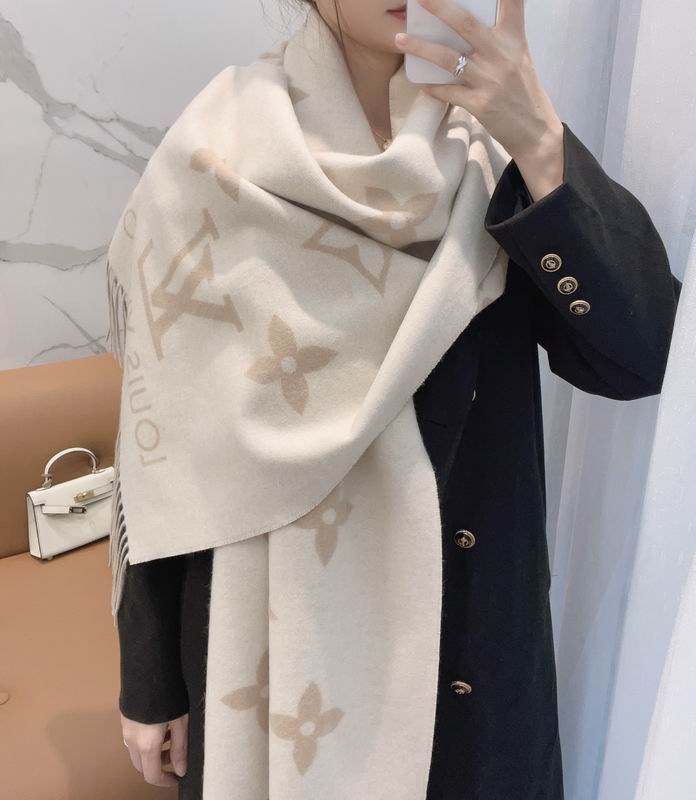 LV scarf 45X190cm(含须长) 100%山羊绒 E (54)