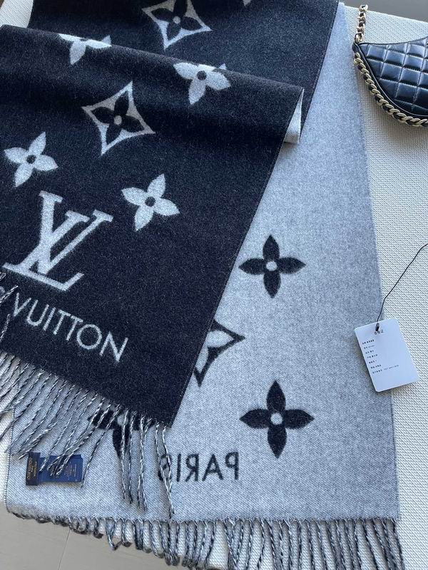 LV scarf 45X190cm E (19)