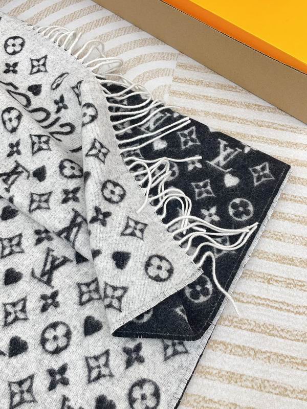 LV scarf 45X200cm E (21)