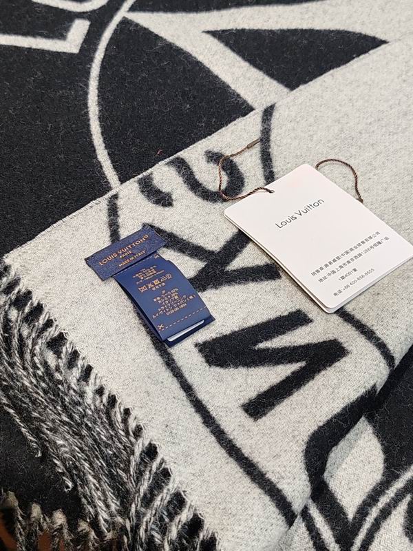 LV scarf 45X215cm 60%羊毛 40%山羊绒 E (11)