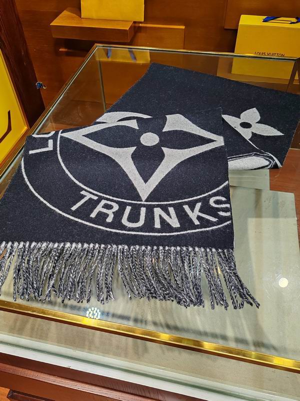 LV scarf 45X215cm 60%羊毛 40%山羊绒 E (13)