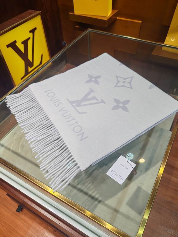 LV scarf 45X215cm 60%羊毛 40%山羊绒 E (4)