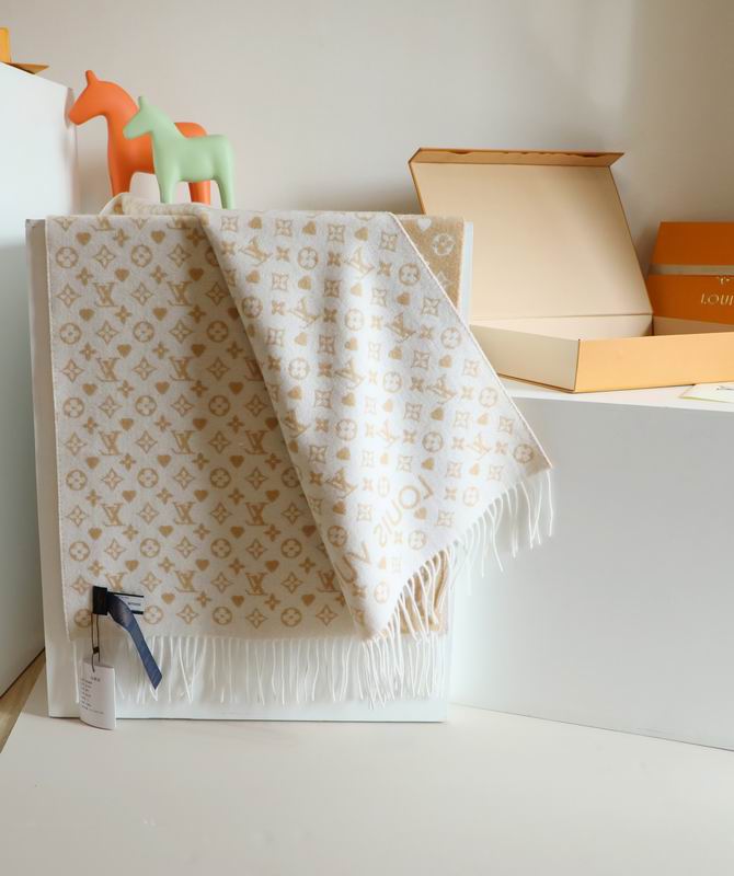 LV scarf 65X180cm E (1)