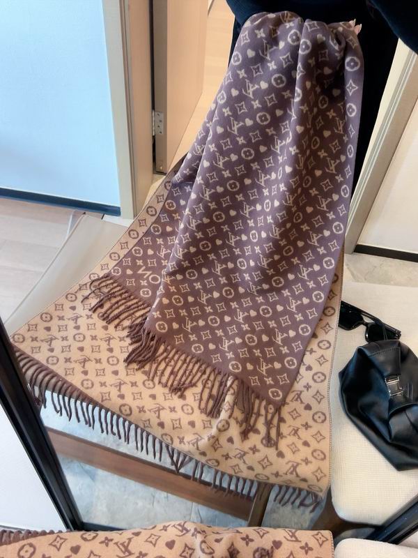 LV scarf 65X180cm E (18)