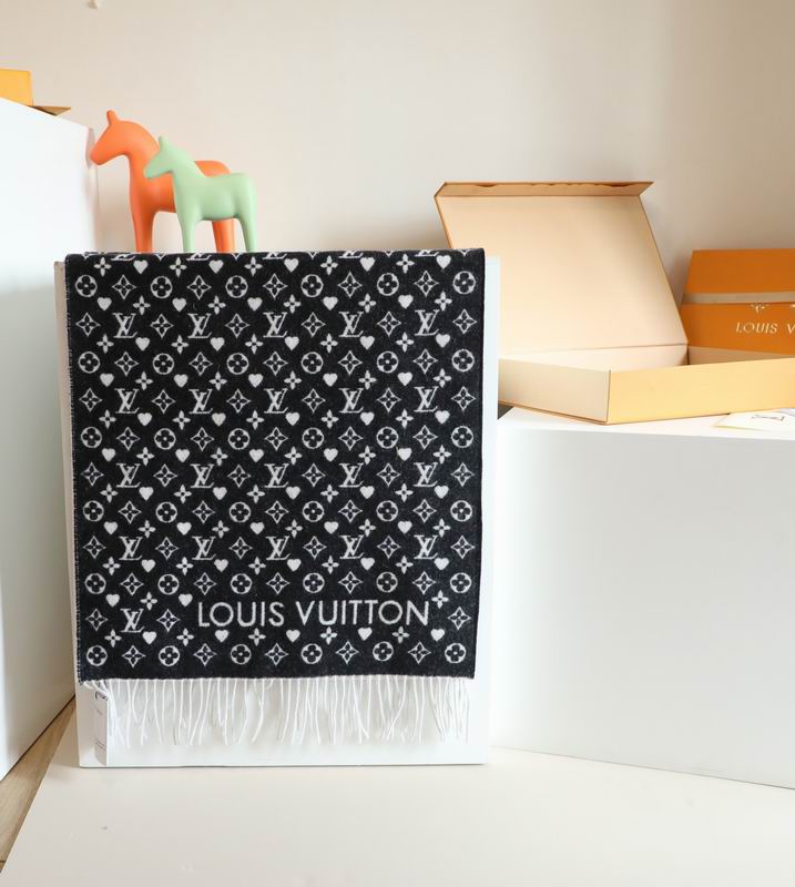 LV scarf 65X180cm E (7)