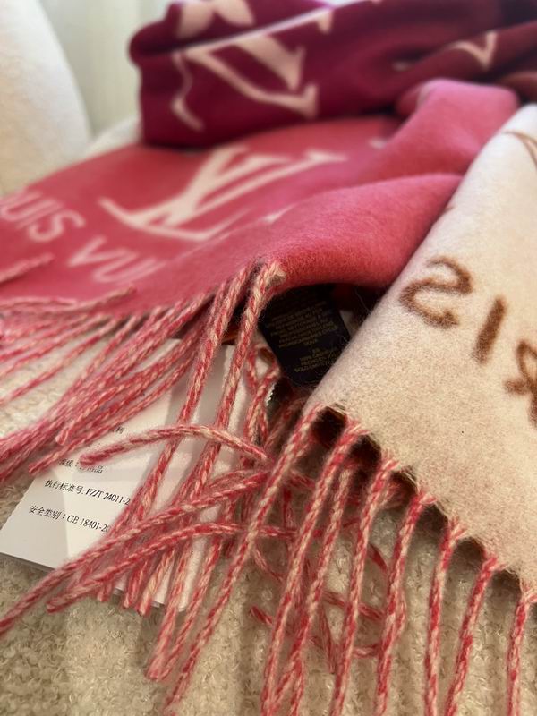 LV scarf E (4)