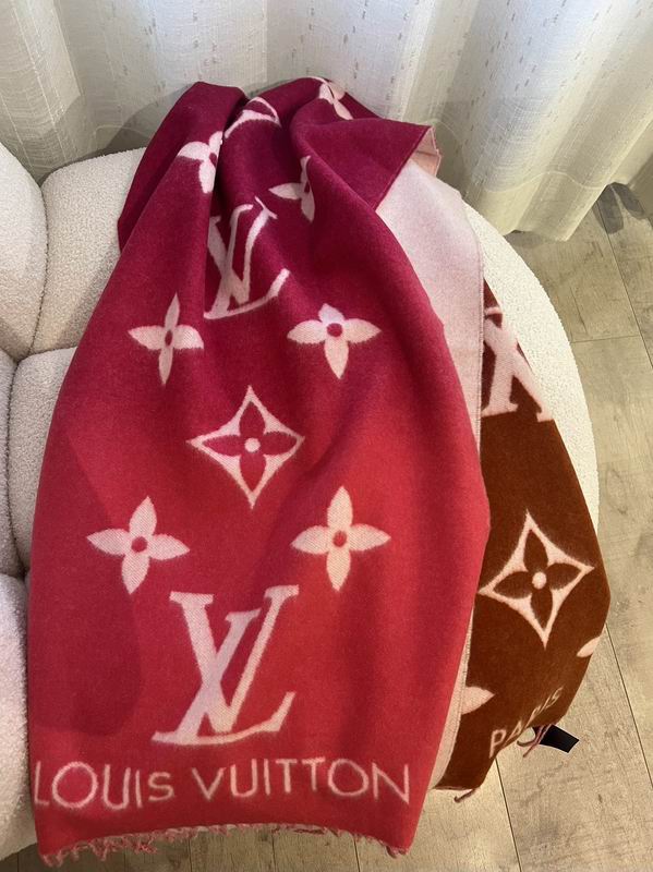 LV scarf E (9)