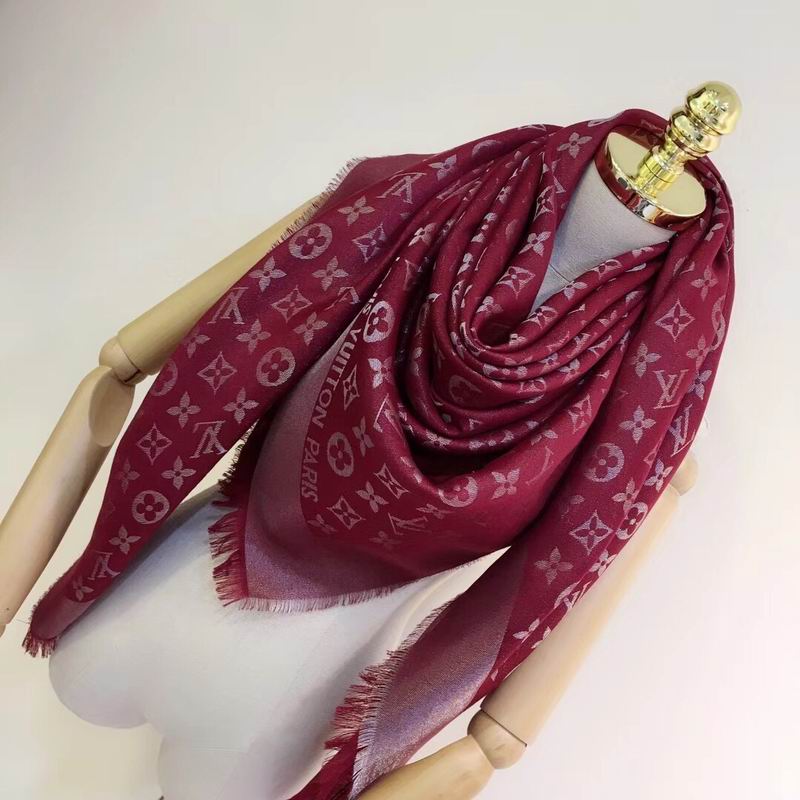 LV silk scarf 140X140cm E (13)