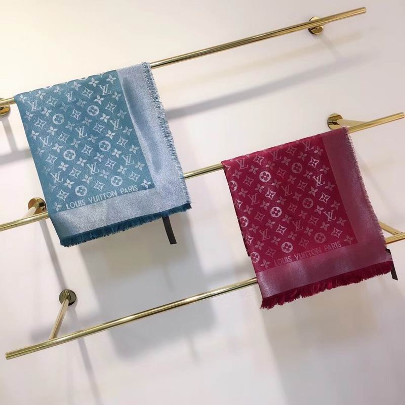 LV silk scarf 140X140cm E (15)