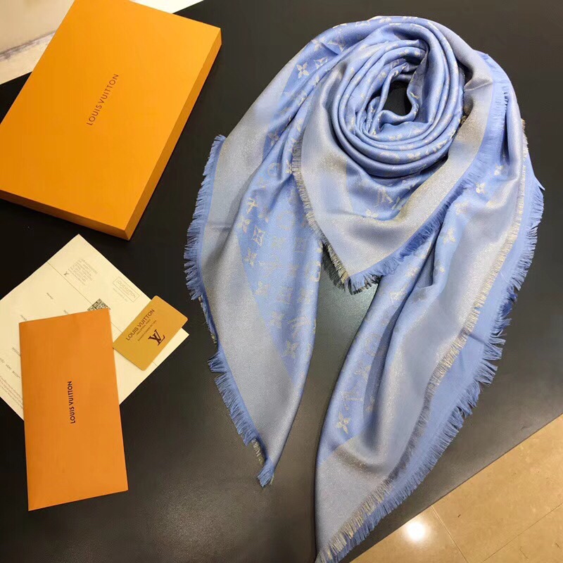 LV silk scarf 140X140cm E (16)