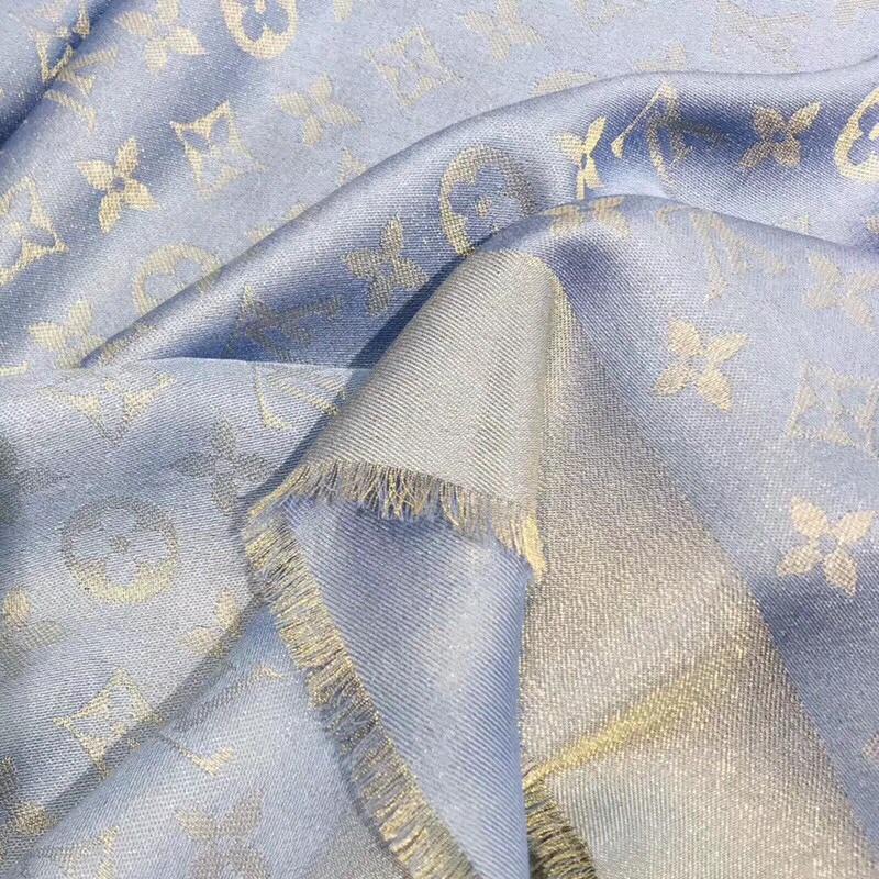 LV silk scarf 140X140cm E (18)