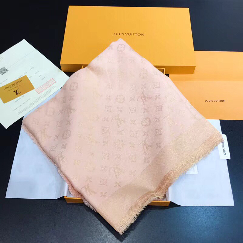 LV silk scarf 140X140cm E (19)