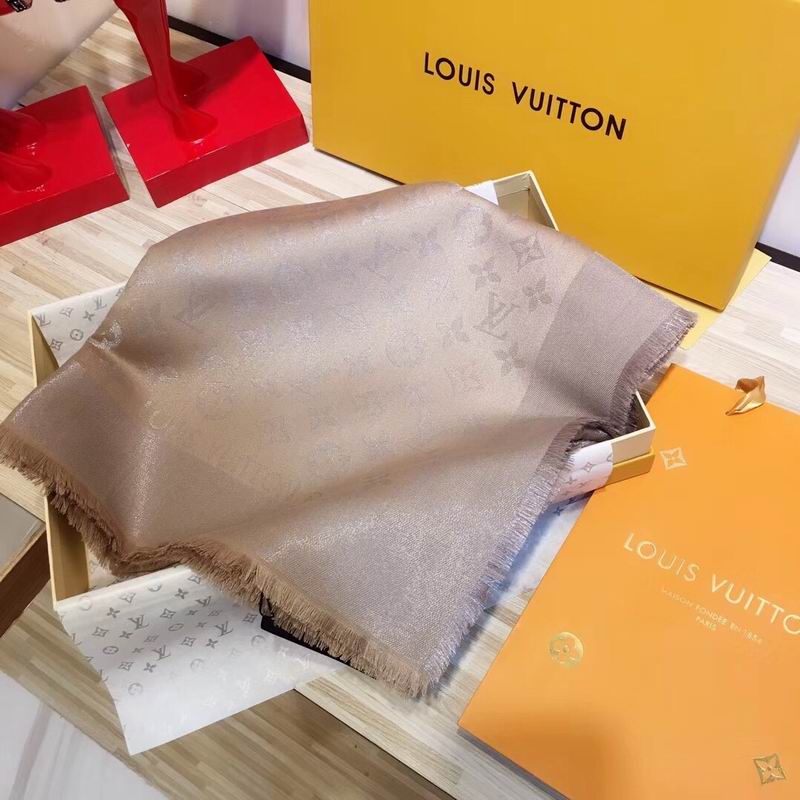 LV silk scarf 140X140cm E (28)