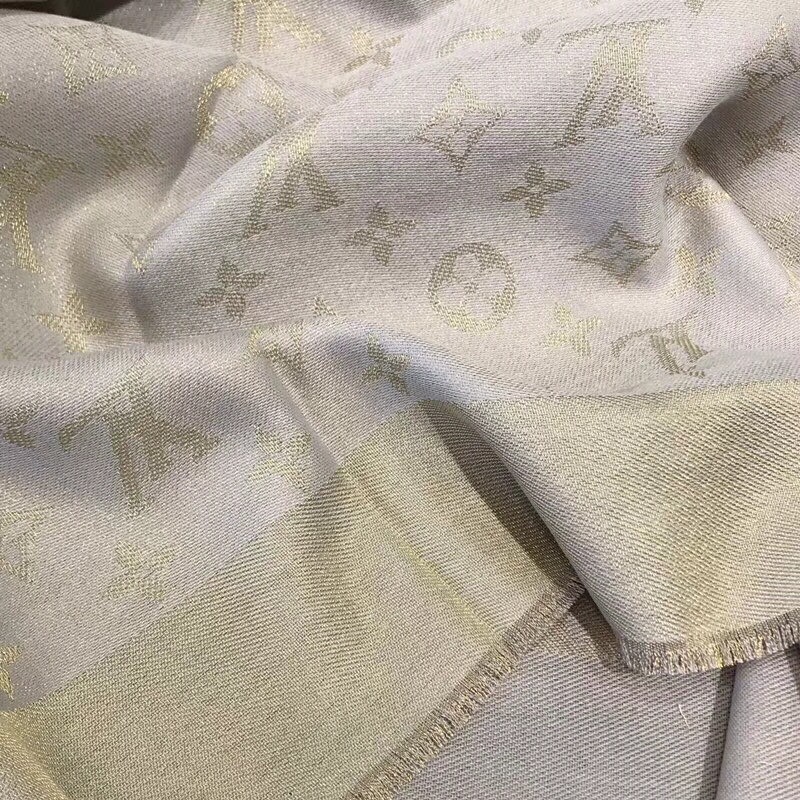 LV silk scarf 140X140cm E (32)
