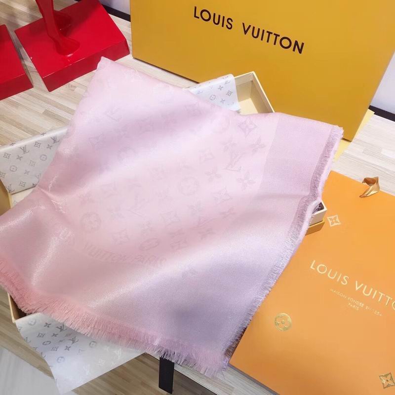 LV silk scarf 140X140cm E (52)