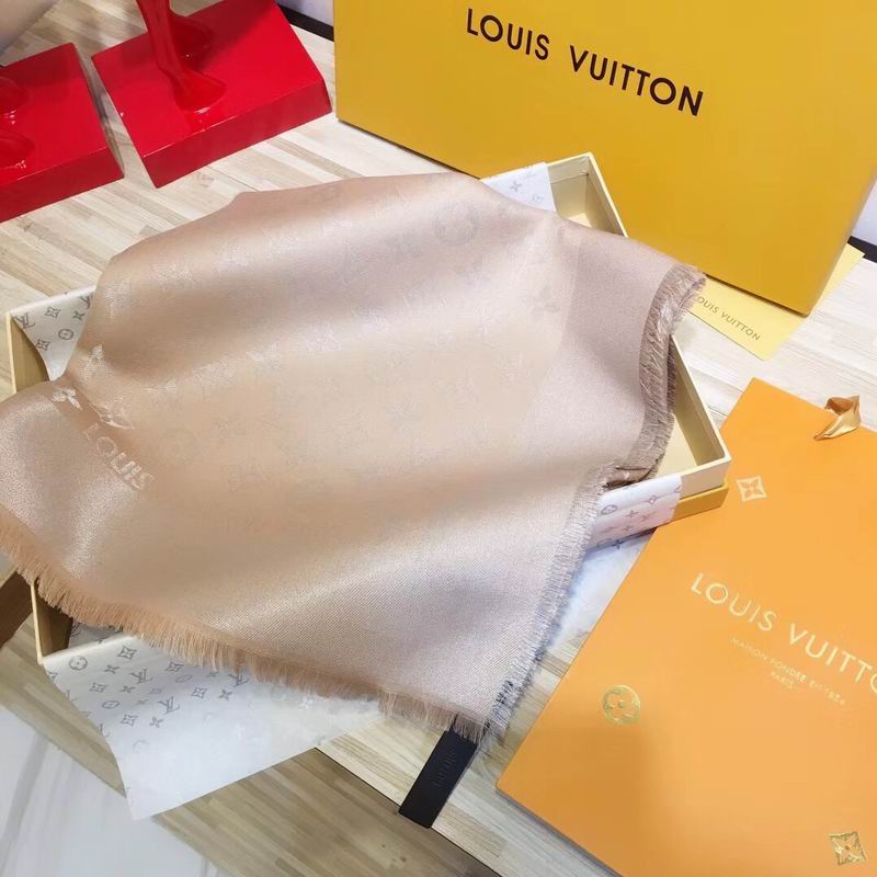 LV silk scarf 140X140cm E (68)