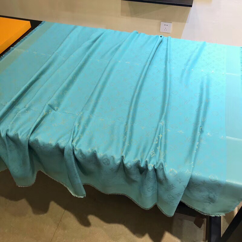LV silk scarf 140X140cm E (8)