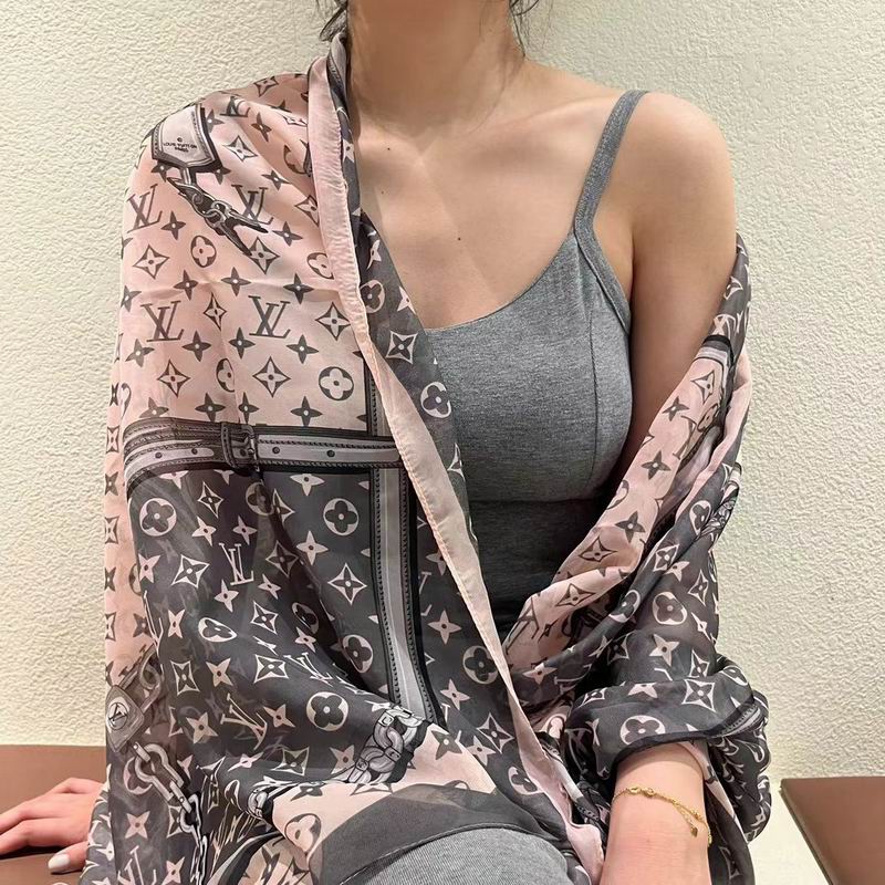 LV silk scarf 180-90cm E (2)